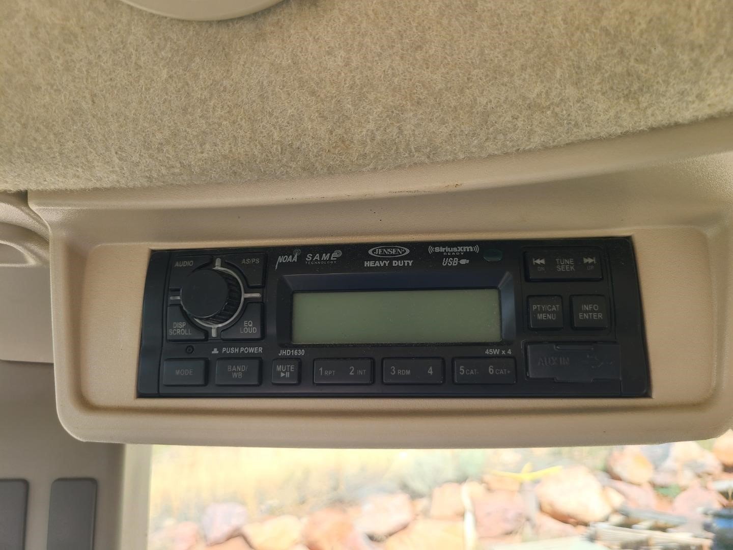 2014 John Deere 5085E (35)