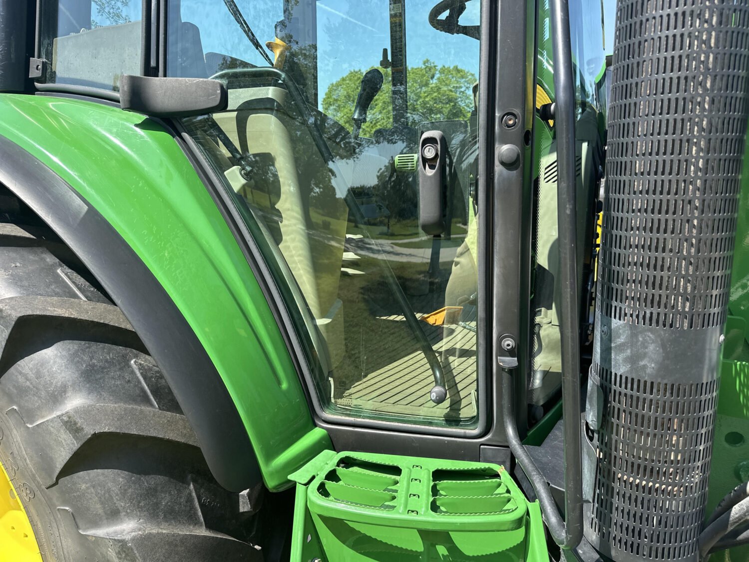 2014 John Deere 6115M (10)