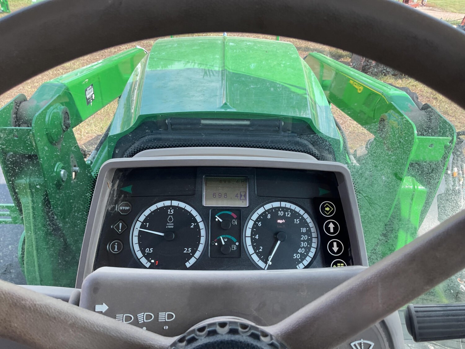 2015 John Deere 6125M (23)