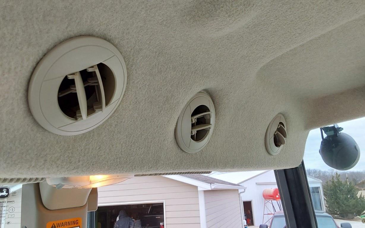 2016 John Deere 5075E (40)