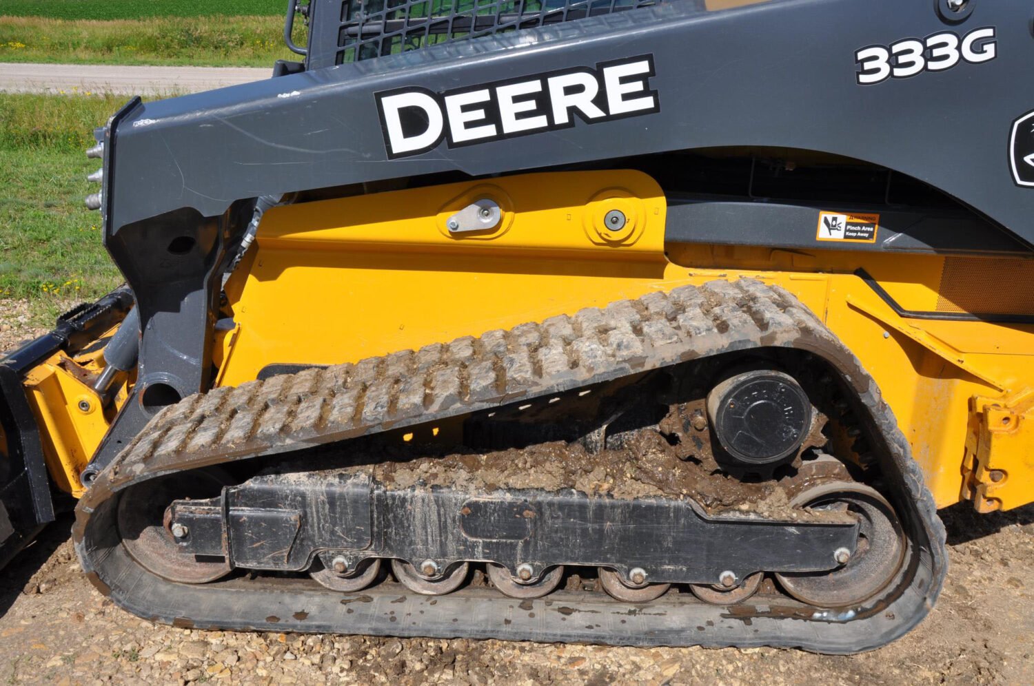 2018 John Deere 333G (11)