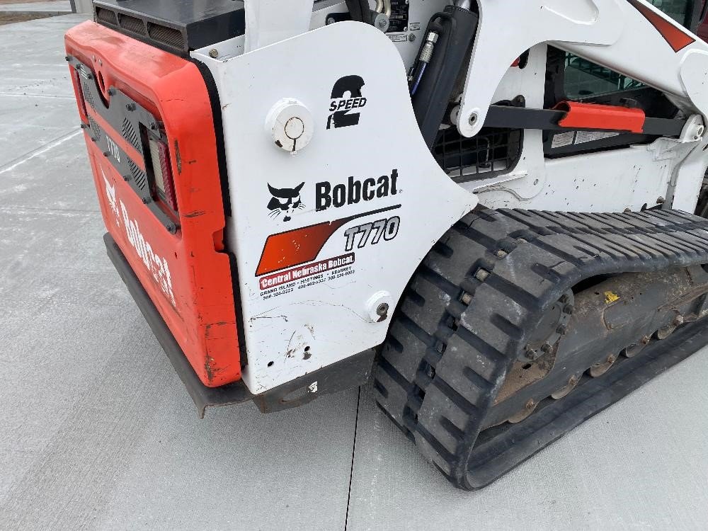 16 2017 Bobcat T770