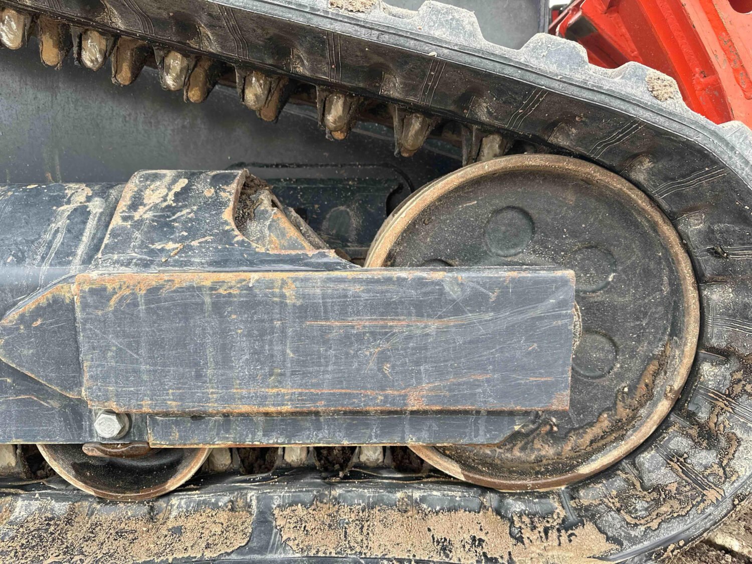 27 2020 Kubota SVL65-2.jpg