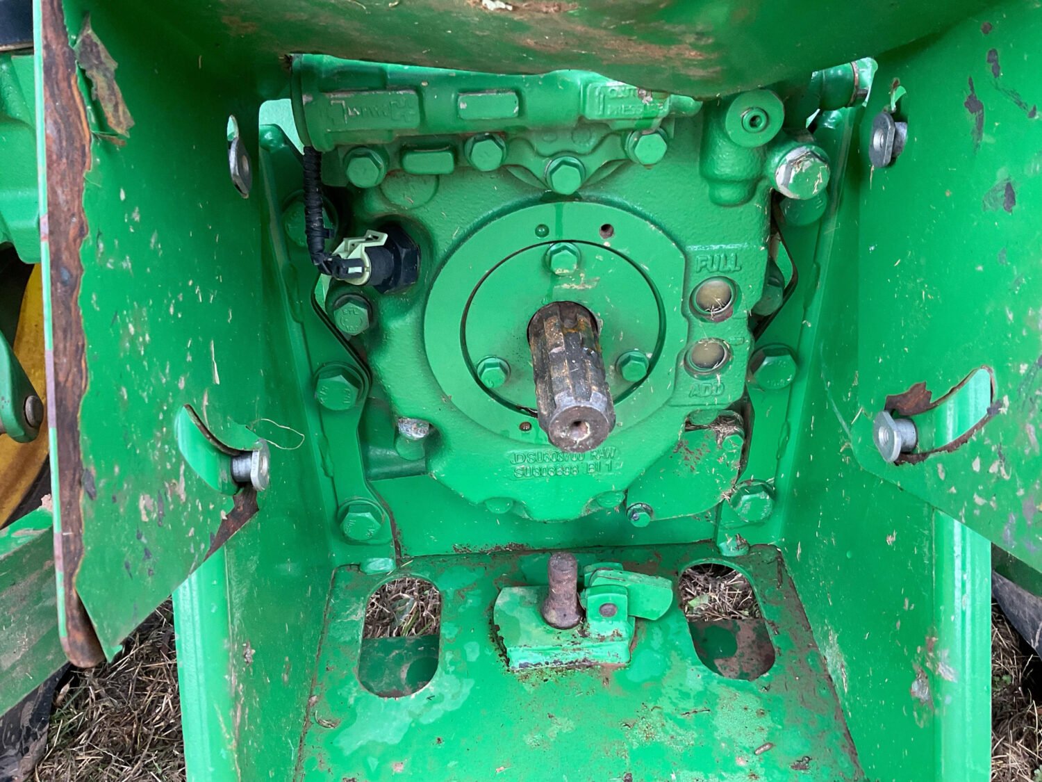 32 2022 John Deere 5065E