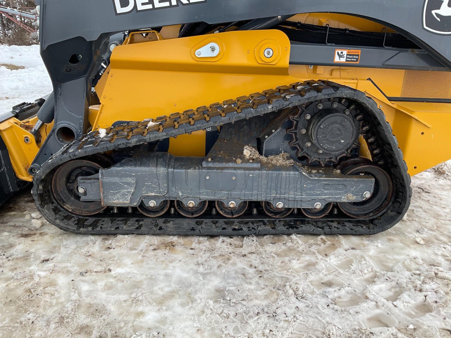 49 2023 John Deere 333G