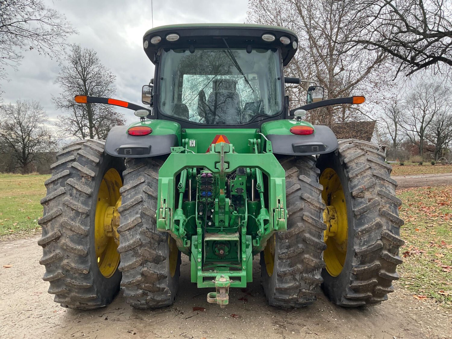 6 2014 John Deere 8345R
