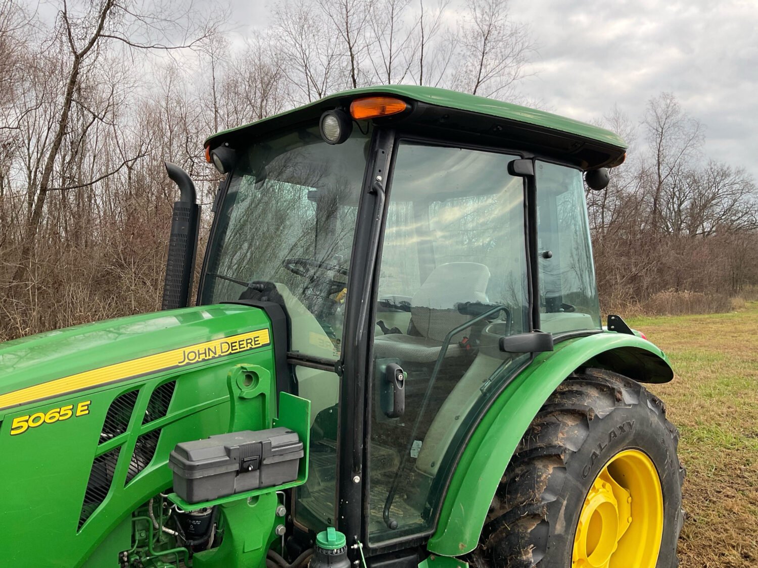 9 2022 John Deere 5065E